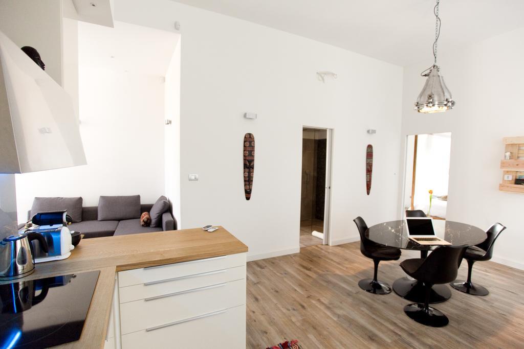 Ice Breaker Apartment Budapest Ngoại thất bức ảnh